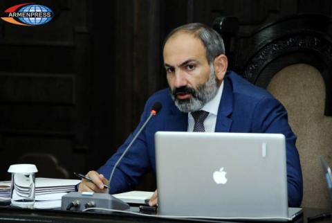 “Notre tâche quotidienne principale  est la discussion des questions qui visent à améliorer la qualité de vie des gens”: Nikol Pachinian
