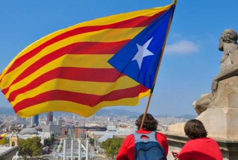 Мадрид и Барселона договорились поддерживать диалог по урегулированию каталонской проблемы