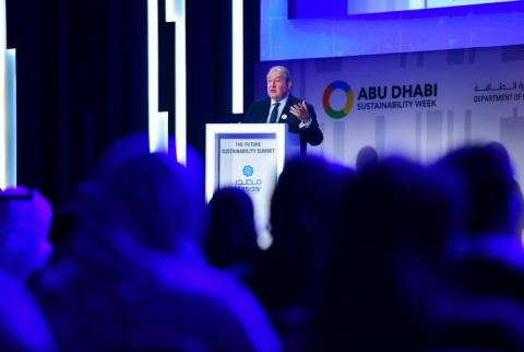 رئيس الجمهورية أرمين سركيسيان يشارك بمنتدى «قمة المستقبل» في أبو ظبي كمحاضر رئيسي ويتطرّق للتحديات العالمية والرؤى المستقبلية