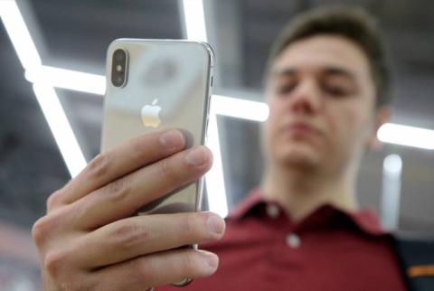 Apple исправит ошибки в работе iPhone при видеозвонке