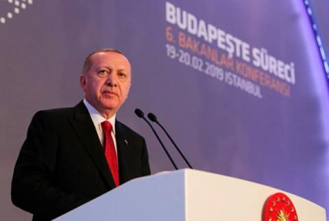 Erdogan mentions Armenian community of Turkey in Budapest Process speech 