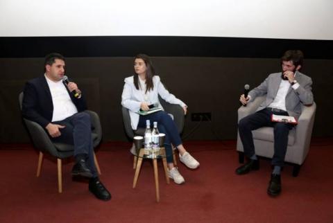 Руководители Ucom и «Преподавай, Армения» приняли участие в дискуссии «Технологии для образования»