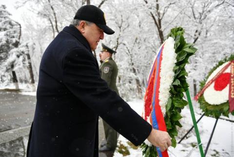 Le président d’Arménie a rendu hommage aux victimes des massacres de Soumgaït 