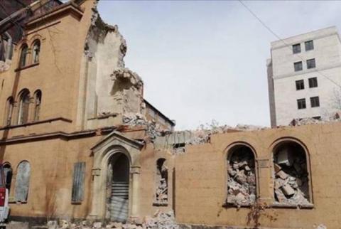 Ни одно здание-памятник не снесено: мэрия Еревана объявляет о демонтажных работах на Хоренаци 13