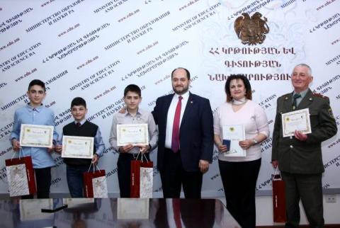 Hero small-town boys get state-level gratitude and praise from education minister himself 