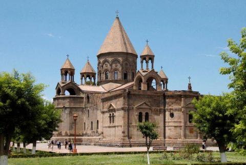 Մայր Աթողռի պատվիրակությունը մասնակցել է Մեսրոպ արքեպիկոպոս Մութաֆյանի վերջին օծման և հուղարկավորության արարողություններին