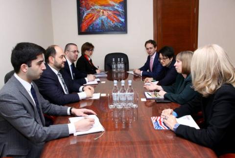 Արայիկ Հարությունյանը կրթության բարելավմանը վերաբերող հարցեր է քննարկել ՀՀ-ում ԱՄՆ դեսպան Լին Թրեյսիի հետ
