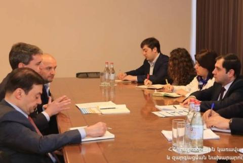  Սուրեն Պապիկյանը Եվրոպական ներդրումային բանկի պատվիրակության հետ անդրադարձել է երկուստեք արձանագրված ձեռքբերումներին