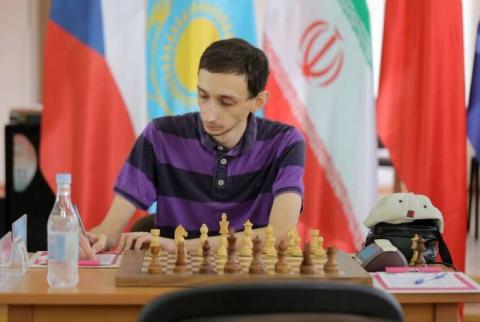 На индивидуальном чемпионате Европы по шахматам победу одержали Мартиросян и Оганесян