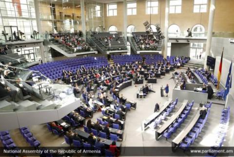 Le président de l'Assemblée nationale arménienne, en visite en Allemagne, parle de l'importance de commencer des négociations sur la libéralisation du régime des visas 