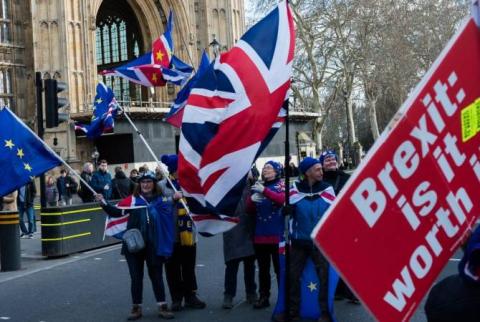 Մեծ Բրիտանիայի կառավարությունը մերժումով պատասխանեց Brexit-ի չեղարկման հանրագրին 
