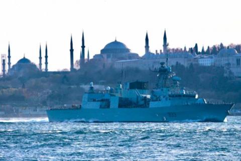Корабли НАТО в Черном море попали на видео
