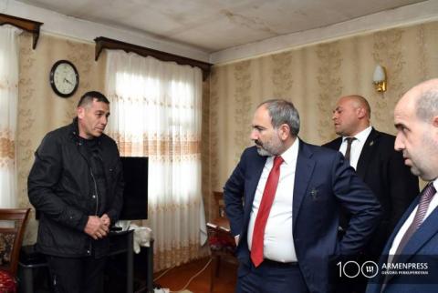 Վարչապետ Նիկոլ Փաշինյանը շրջեց Գյումրու ավտոկայանի տնակային 104-րդ ավանում