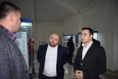 Մխիթար Հայրապետյանն այցելել է Եղեգնաձորի մարզային մշակույթի կենտրոն և երկրագիտական թանգարան