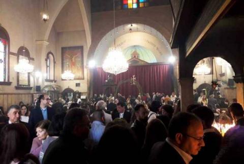 المجتمع الأرمني بحلب يحتفل بعيد الشعنينة المباركة بحشد كبير ونيافة المطران شاهان سركيسيان يترأس قدّاس في كنيسة السيدة العذراء -صور-