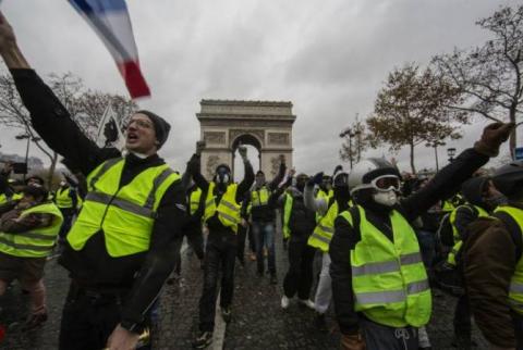  Փարիզում «դեղին բաճկոնավորներ»-ը կրկին ակցիա են անցկացնում, ոստիկանությունն արդեն ձերբակալել է 70 մասնակցի