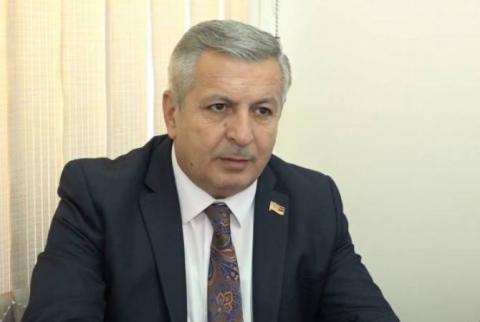Սերգեյ Բագրատյանն առաջարկում է խոշոր հարկատուներից բացի մնացած բոլոր տնտեսվարողներին մտցնել շրջանառության հարկի դաշտ