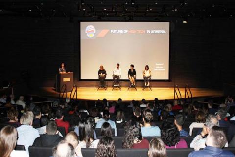 Une table-ronde sur le thème «L’avenir des Hautes technologies en Arménie» aux bureaux de Netflix en Californie