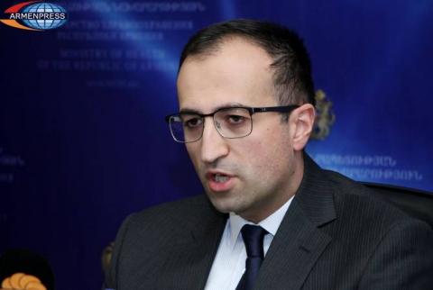 Conférence de presse du ministre de la Santé, Arsen Torossian qui résume une année de son mandat