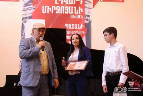 Պատանի կոմպոզիտորների միրզոյանական 6-րդ մրցույթի հաղթողներն արժանացան մրցանակների