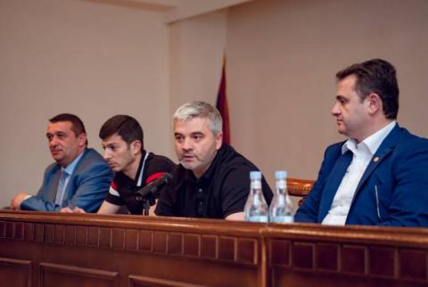  Գյուղոլորտի պատասխանատուները Տավուշի մարզի ֆերմերներին ներկայացրել են պետական աջակցության ծրագրերը 