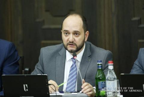 Արայիկ Հարությունյանը հերքում է ապրիլյան պատերազմի մասնակիցների ուսման վարձի զեղչերի չեղարկման հետ կապված լուրերը