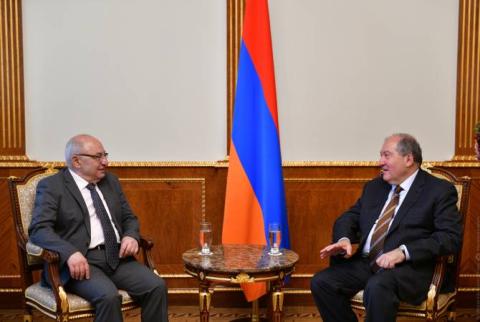 Rencontre entre le président Armen Sarkissian et le président du Conseil public