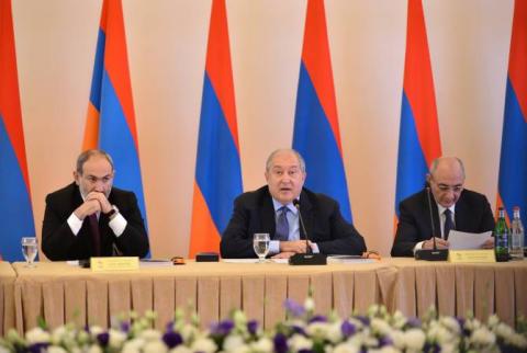 ՀՀ նախագահը համահայկական ցանցն ամրացնելու առաքելությունը ցանկանում է տեսնել «Հայաստան» համահայկական հիմնադրամի ուսերին