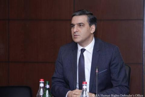 Омбудсмен Армении представил детали посещения Роберта Кочаряна