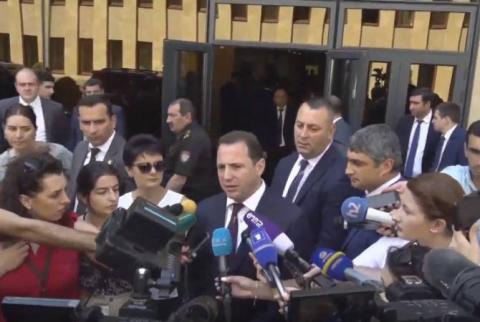 Ministre de la Défense: le coup de feu ouvert par l’Azerbaïdjan n'était pas intentionnel
