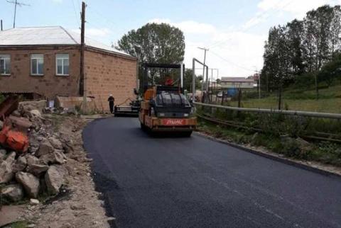 В Личке по субвенциальной программе асфальтирована часть центральной дороги