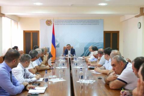 Представители компаний, перерабатывающих сельхозпродукцию, встретились с Тиграном Хачатряном