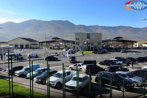 SRC denies reports on increasing customs duties for import of vehicles to Armenia from September