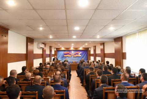 Bako Sahakian a rendu visite au Service de la sécurité nationale de la République d'Artsakh 