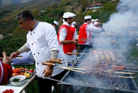 Armenia’s Culinary Delight: 11th Akhtala Barbeque Festival Vows A Meaty Celebration 
