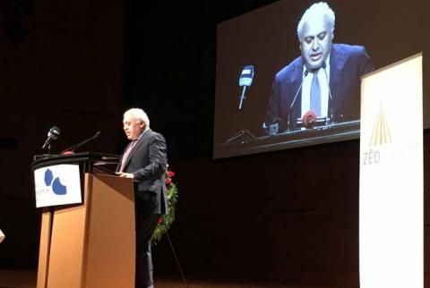  Դեսպան Սմբատյանը ելույթ է ունեցել եզդիների ցեղասպանության հիշատակի արարողությանը