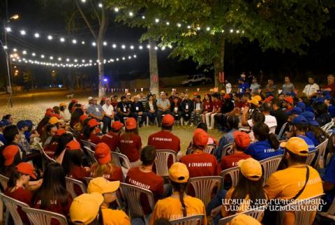 President of Artsakh meets with participants of pan-Armenian youth forum "Victorious 2019"