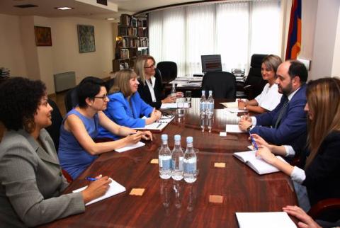 Araik Haroutiounian a reçu l’Ambassadrice des Etats-Unis en Arménie