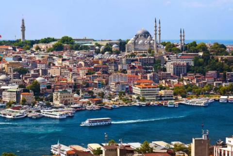 В Турции во второй четверти текущего года зафиксирован экономический спад на 1,5%