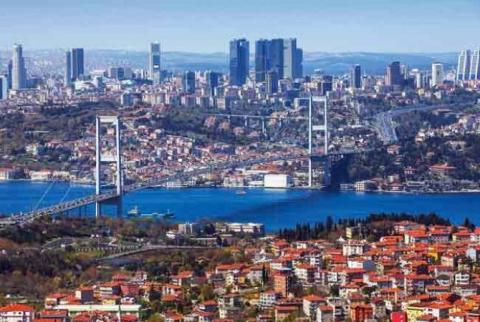 Президентскую систему правления в Турции поддерживают лишь 37%  граждан