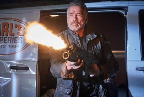 Terminator: Dark Fate Director Didn't Want to De-Age Arnold Schwarzenegger