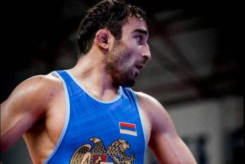 Борец Каджоян на Чемпионате мира стартовал с победы