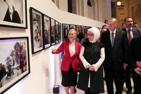 الرئيس التركي رجب طيب إردوغان يفتتح معرض صور للمصور الأرمني الشهير آرا جولير في نيويورك