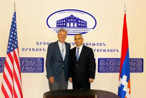 Artsakh’s FM receives U.S. Congressman Frank Pallone