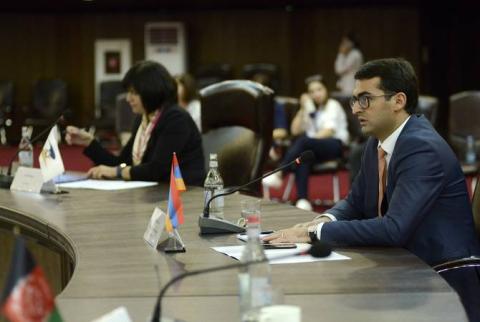 Տեղի է ունեցել նախարարական կլոր սեղան-քննարկում.ելույթ է ունեցել Հակոբ Արշակյանը