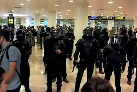 Ոստիկանությունը բողոքի մասնակիցների դեմ ուժ Է կիրառել Բարսելոնայի օդանավակայանում