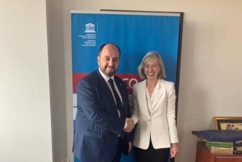 Արայիկ Հարությունյանի հանդիպել է  ՅՈՒՆԵՍԿՕ-ի բարձրաստիճան պաշտոնյաների հետ