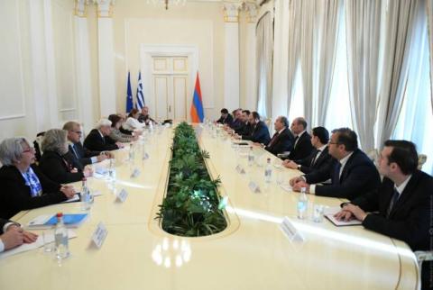  Հայ և հույն սփյուռքները պետք է  ավելի խորը համագործակցեն. Արմեն Սարգսյանը՝ Հունաստանի նախագահին
