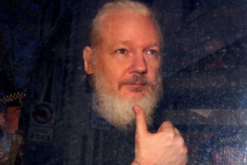 Le parquet abandonne les poursuites pour viol contre Julian Assange