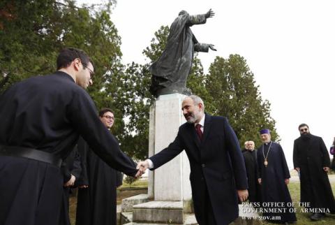 Le Premier ministre a visité la Congrégation des Mekhitaristes à Saint-Lazare